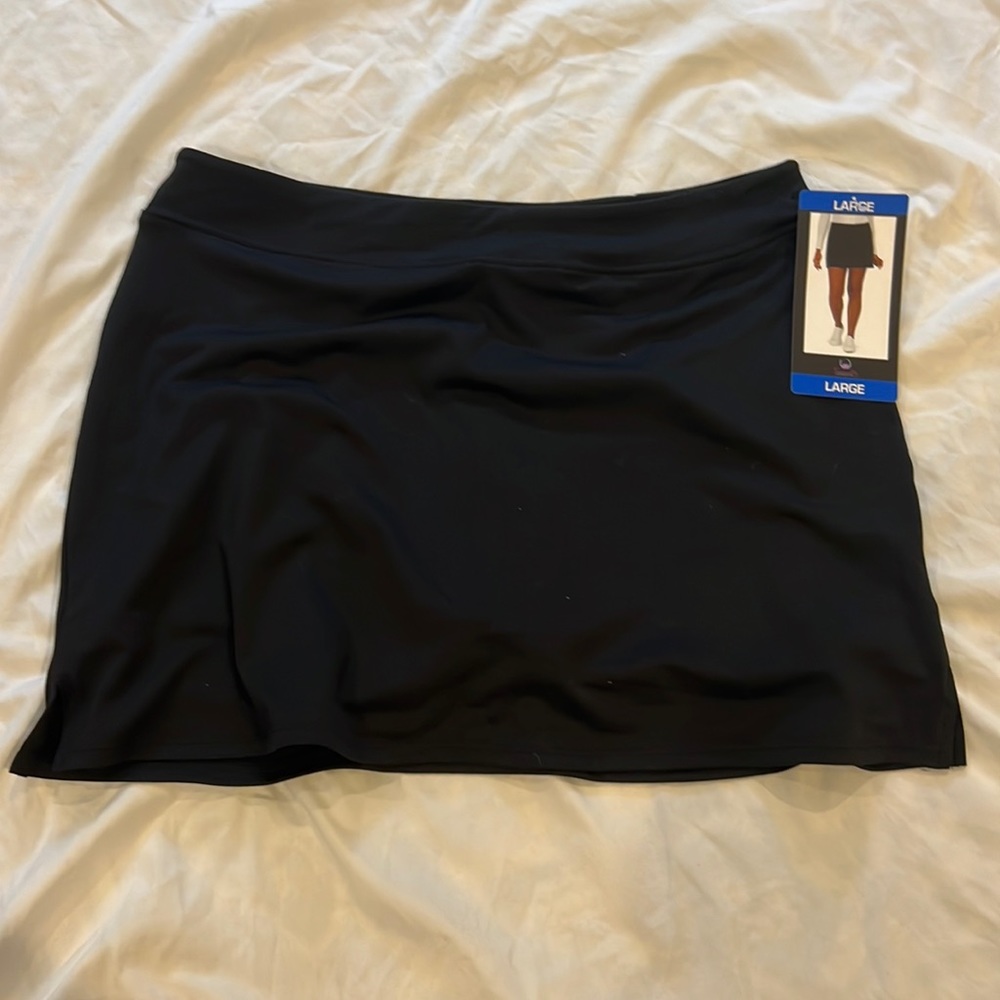 Large mini skirt